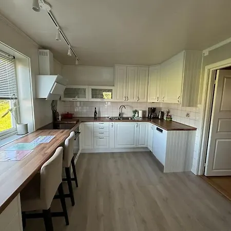 Apartment Fantastic With Fjellheisen As Your Nearest Neighbor *